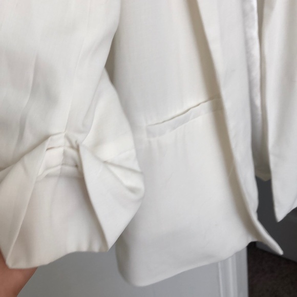 White blazer - Picture 3 of 5